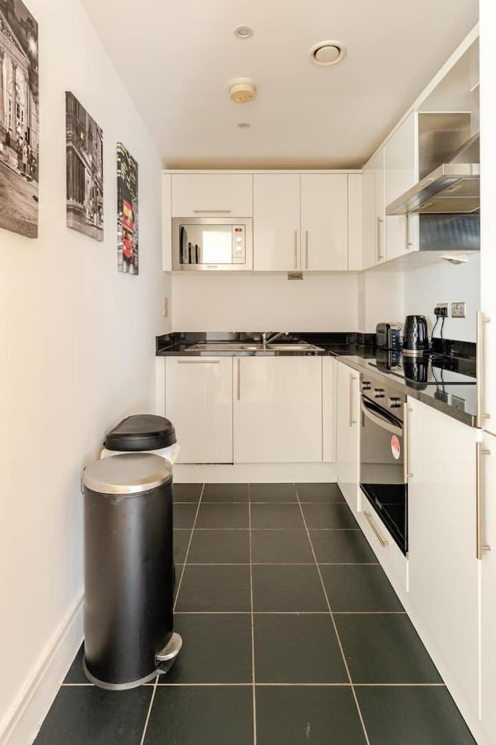 Brand New Flat In Central London With Car Park Londres Exterior foto