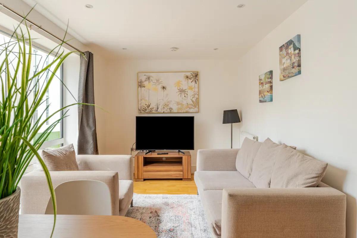 Brand New Flat In Central London With Car Park Londres Exterior foto