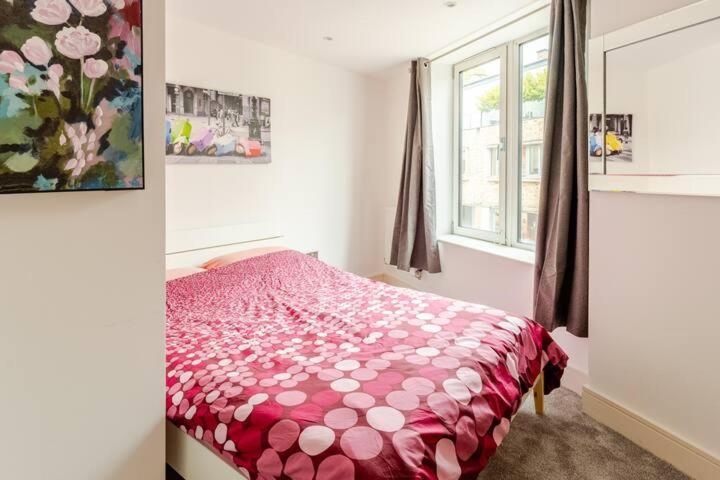 Brand New Flat In Central London With Car Park Londres Exterior foto